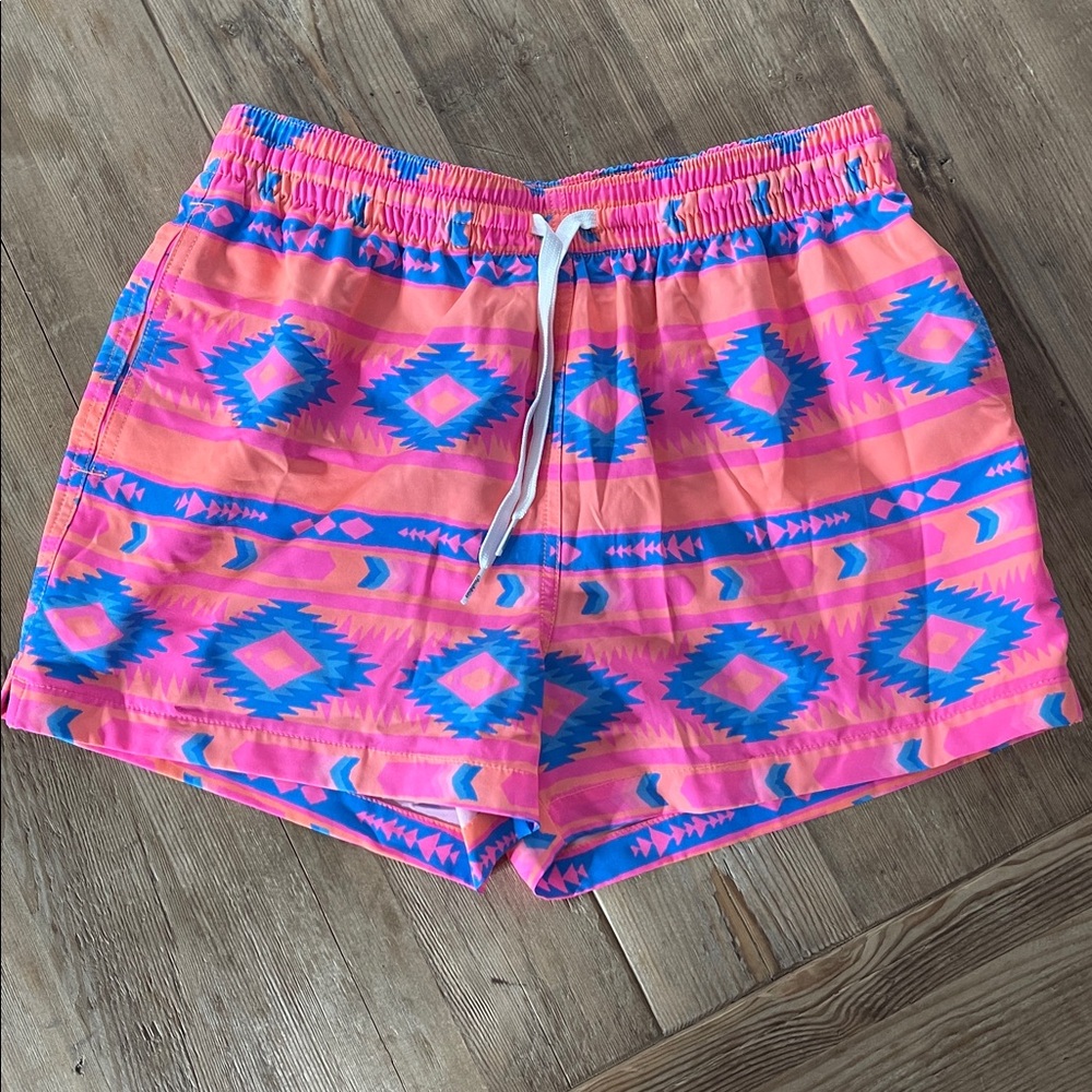 NWOT Chubbies Swim Shorts 4”